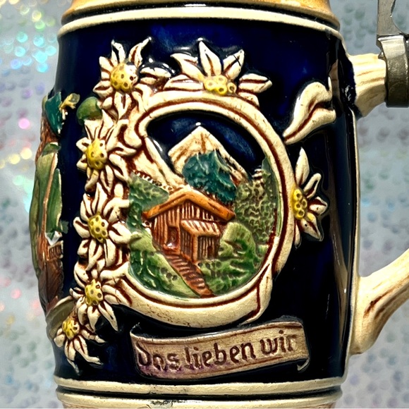 Vintage German Decorative Beer Stein W/ Lid - Three Men w/ Pipes - Picture 6 of 11